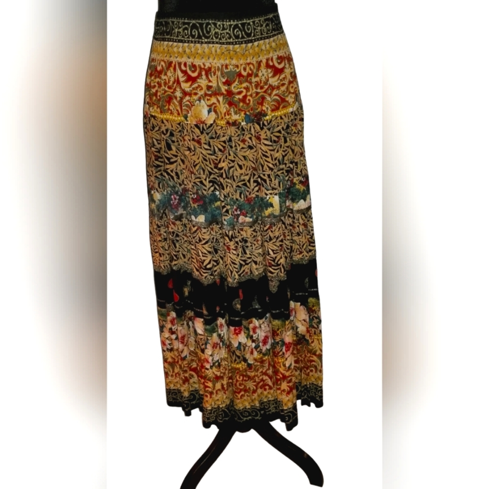 Carole Little midi skirt with the beautiful fabric layers that was CL signature